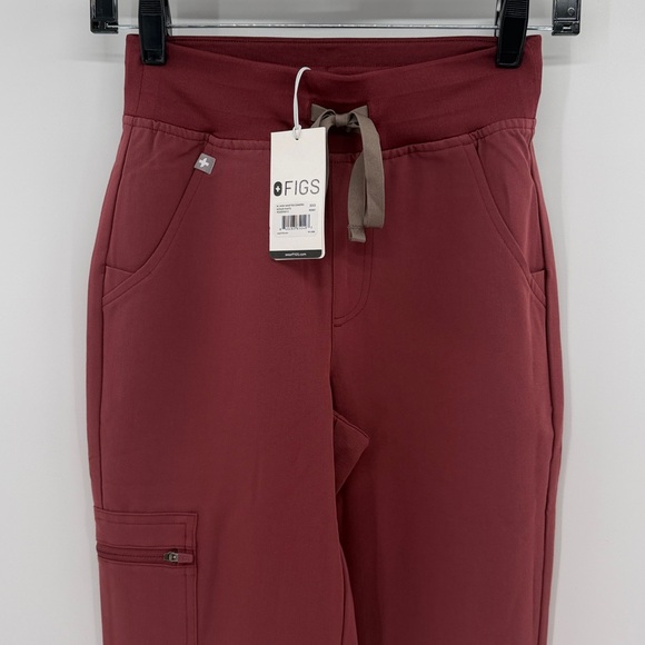 Figs Women's High Waisted Zamora Scrub Pants Jogger - Maroon - XXS - NWT - Picture 2 of 11